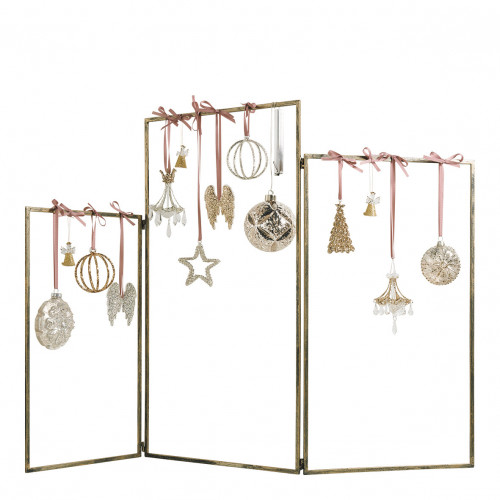 Golden metal centerpiece Golden metal centerpiece