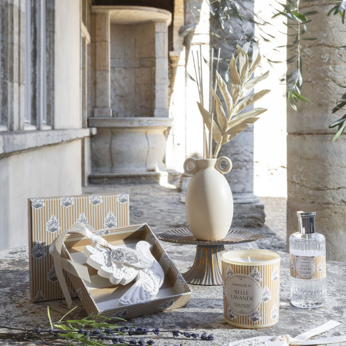 Bougie parfumée Soleil de Provence 160 g - Belle Lavande Bougie parfumée Soleil de Provence 160 g - Belle Lavande