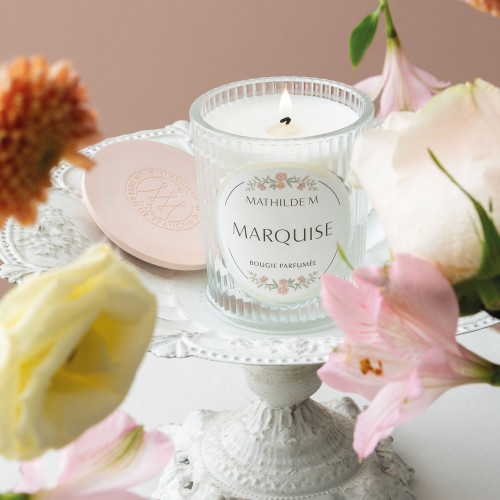 Scented candle Les Intemporelles en Fleurs 145 g - Rose Élixir Scented candle Les Intemporelles en Fleurs 145 g - Rose Élixir