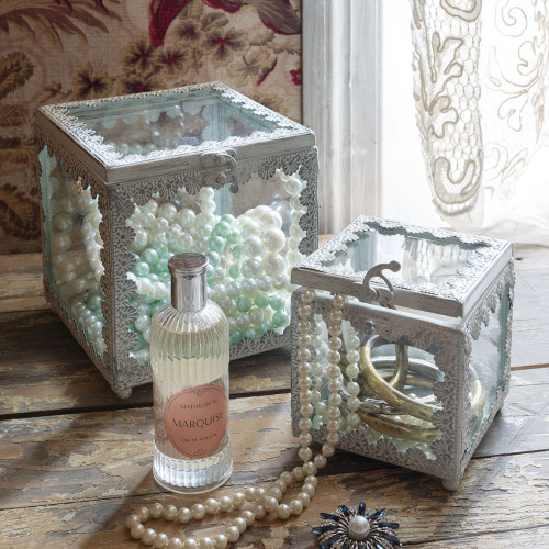 Large Square Precious jewelry box in whitened metal