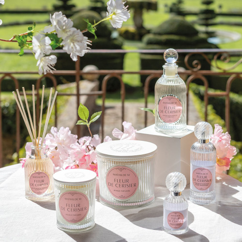 Vela perfumada Les Intemporelles 400 g - Fleur de Cerisier