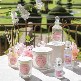Diffuseur de parfum d'ambiance Les Intemporelles 200 ml - Fleur de Cerisier