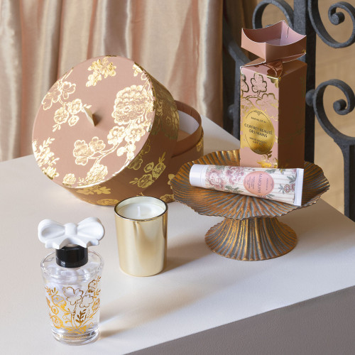 Trésor de Fleurs bow fragrance diffuser and scented candle gift set - Voile de Lin