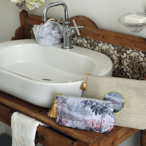 Marquesas Islands Medallion fabric toiletry bag - Large
