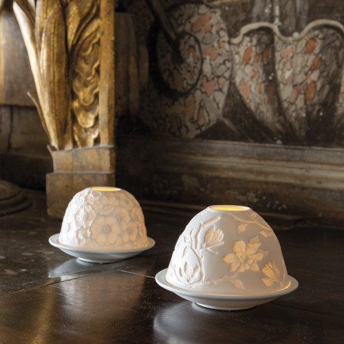 Portavelas de litofanía Flores Majestuosas en bizcocho de porcelana